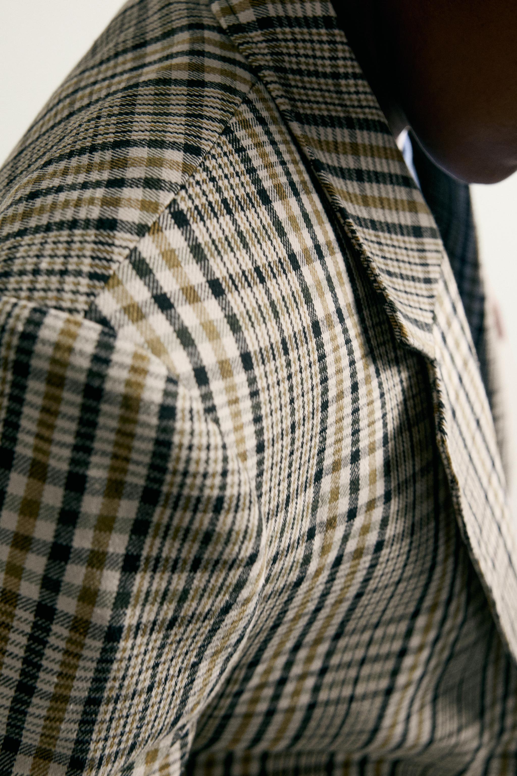 PLAID BOXY FIT BLAZER